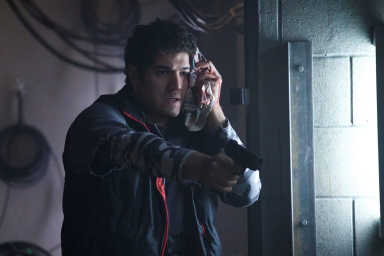 Cold Blood Legacy Explication Fin Du Film ARQ : explication de la fin et analyse du film