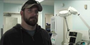 Bradley Cooper dans American Sniper