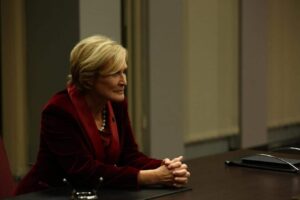 glen close dans seven sisters