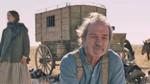 the-homesman-tommy_lee_jones_hilary_swank
